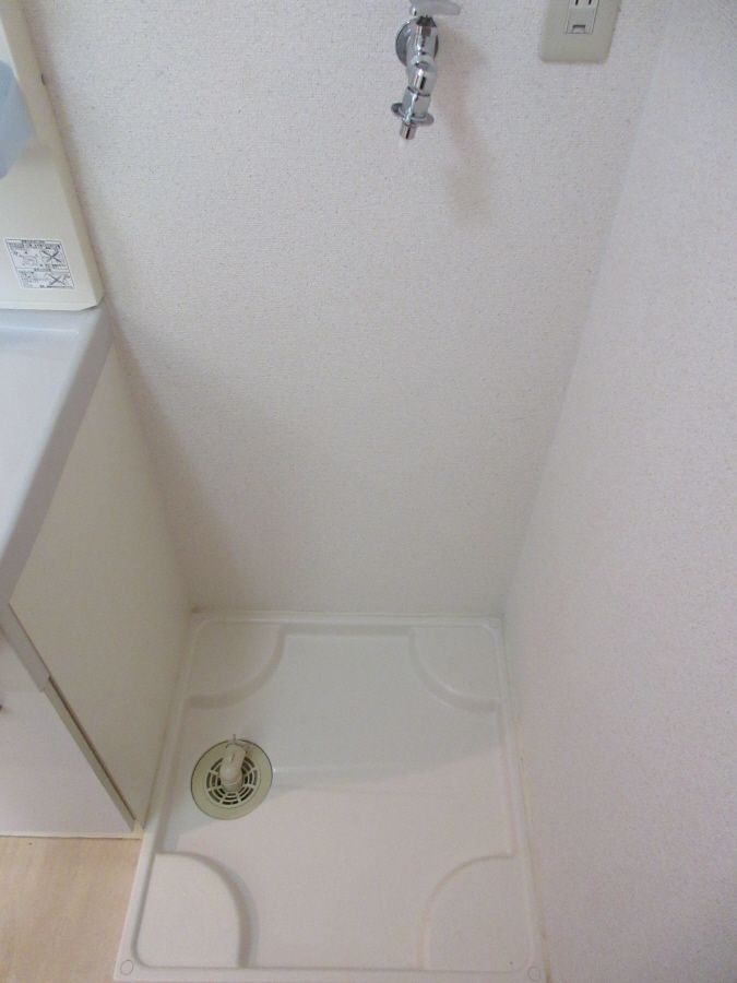 y̑ݔz@