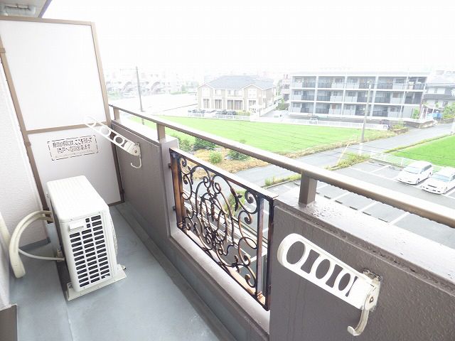 yx_z@