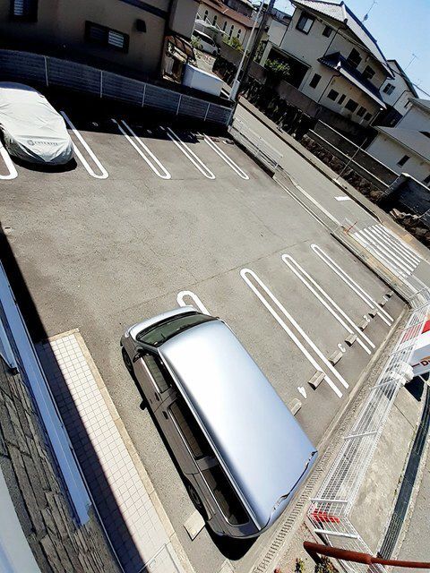 yԏz@