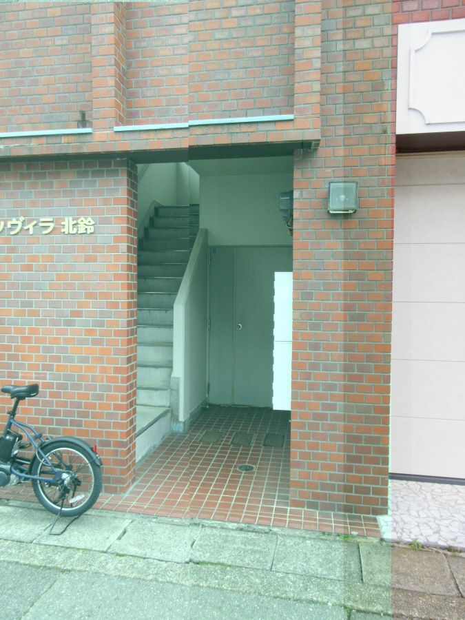 yr[z@