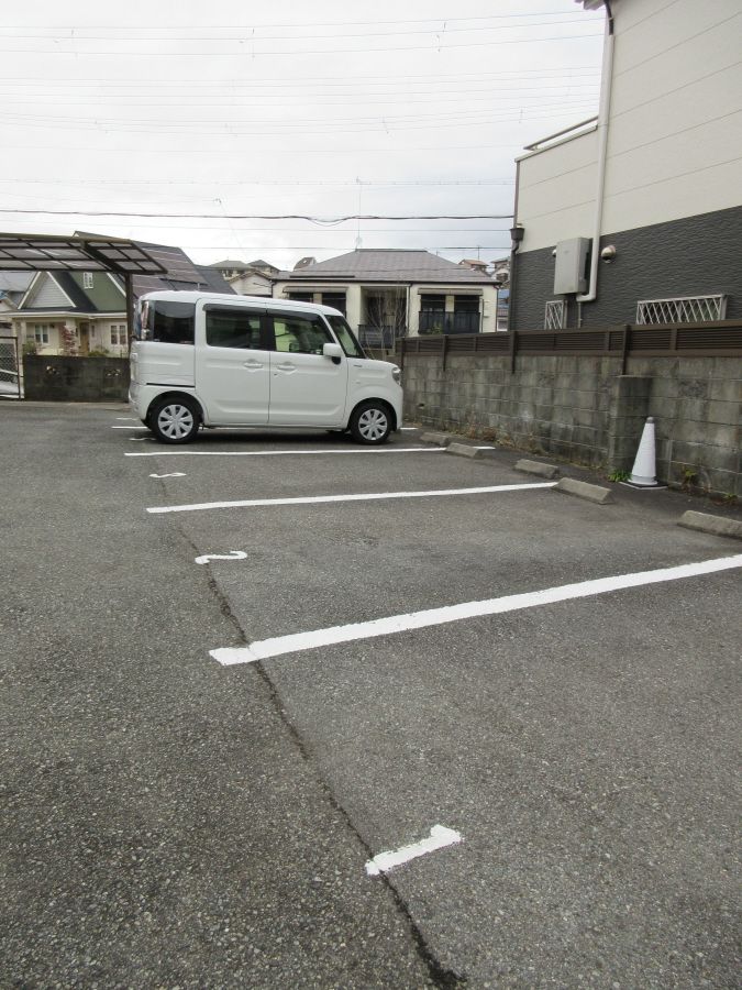 yԏz@