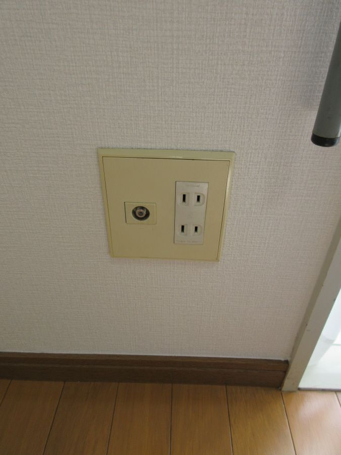 y̑ݔz@