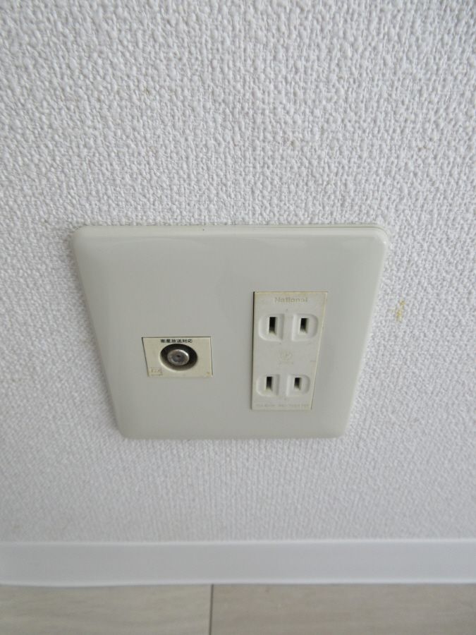 y̑ݔz@