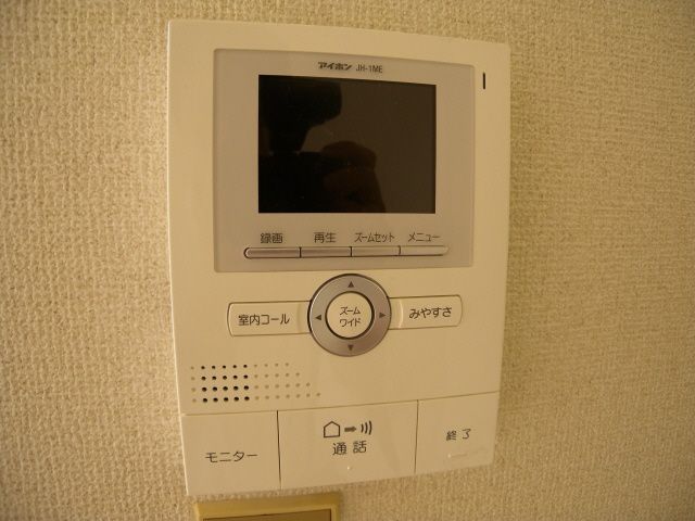 y̑ݔz@