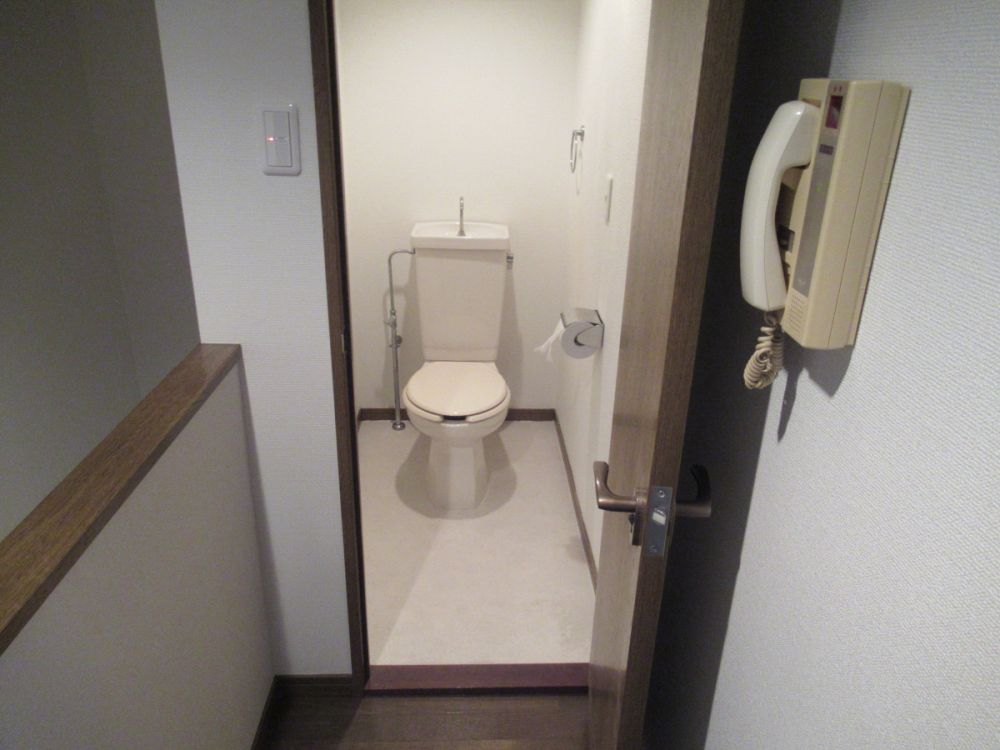 【トイレ】　2Fトイレ