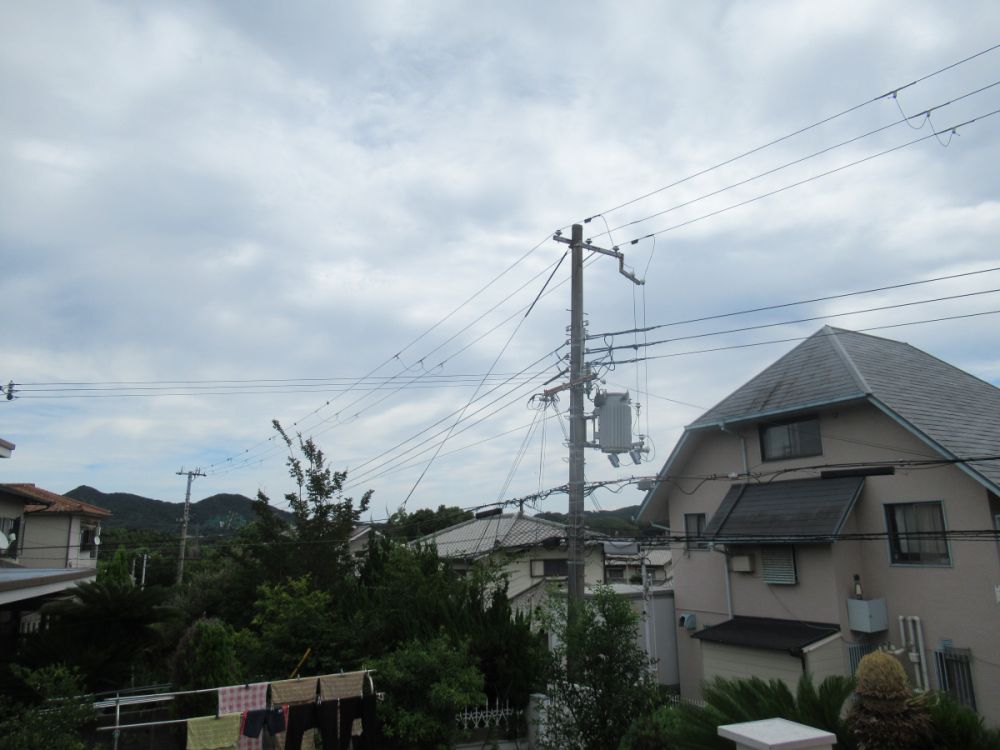 y]z@