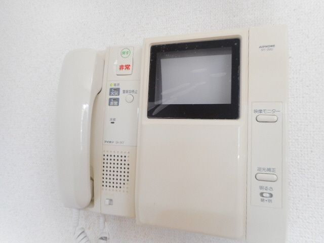 y̑ݔz@