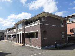 ���Ɍ��_�ˎs�k���t��3���ڂ̃A�p�[�g�̌����O��