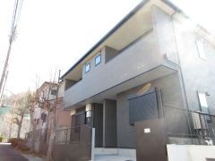 ���Ɍ��_�ˎs�k����5���ڂ̃A�p�[�g�̌����O��