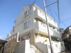 ���Ɍ��_�ˎs�k��闖�䓌��5���ڂ̃A�p�[�g�̌����O��