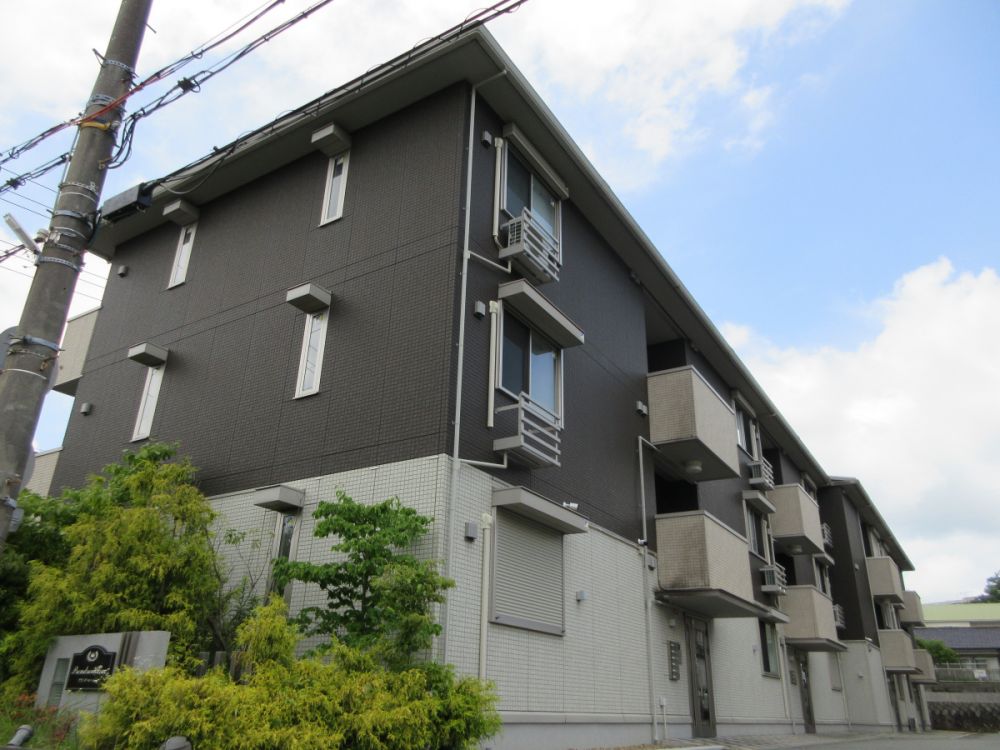 ���Ɍ��_�ˎs�k��k�ܗt5���ڂ̃A�p�[�g�̌����O��