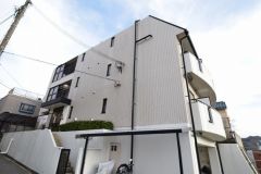 ���Ɍ��_�ˎs�k��闖��k��1���ڂ̃}���V�����̌����O��