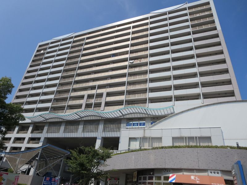 ���Ɍ��_�ˎs����w�������P���ڂ̃}���V�����̌����O��