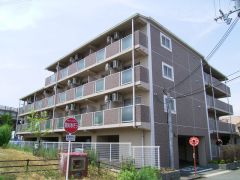 ���Ɍ��_�ˎs����O�J�쒬2���ڂ̃}���V�����̌����O��