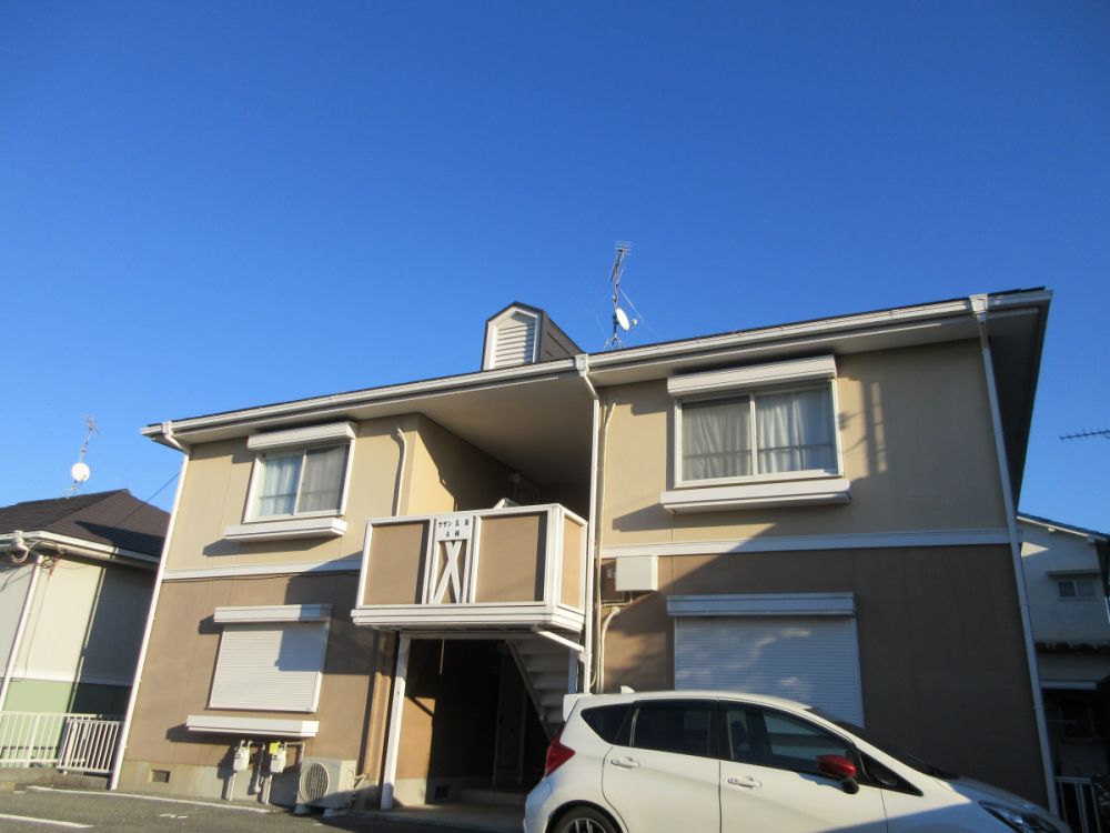 ���Ɍ��_�ˎs�k���ܗt4���ڂ̃A�p�[�g�̌����O��