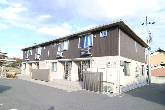 ���Ɍ��O�؎s�΂��u���{���P���ڂ̃n�C�c�̌����O��