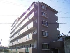 ���Ɍ��_�ˎs�����於�J���̃}���V�����̌����O��