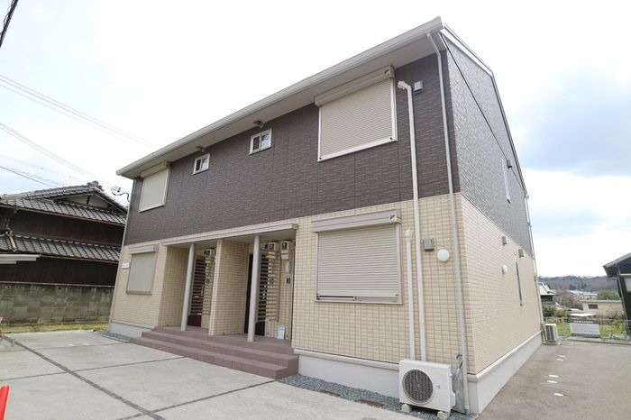 ���Ɍ��_�ˎs���扟���J���h�̃A�p�[�g�̌����O��