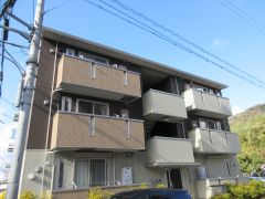 ���Ɍ��_�ˎs�k��J�㓌���̃A�p�[�g�̌����O��