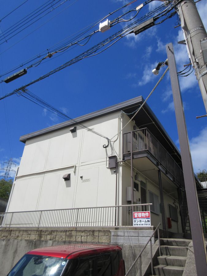 ���Ɍ��_�ˎs�k��k�ܗt4���ڂ̃A�p�[�g�̌����O��