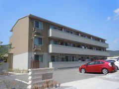 ���Ɍ��_�ˎs�k��J�㐼���̃A�p�[�g�̌����O��