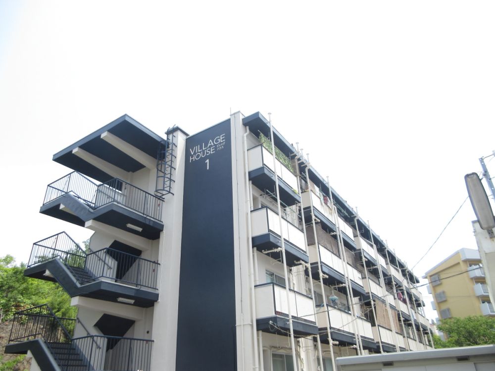 ���Ɍ��_�ˎs�k��闖�䓌��6���ڂ̃}���V�����̌����O��