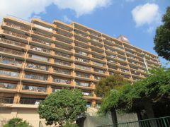 ���Ɍ��_�ˎs�k��k�ܗt2���ڂ̃}���V�����̌����O��