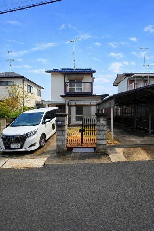 ���Ɍ��O�؎s�u���������R���u�Q���ڂ̈�ˌ��Ă̌����O��